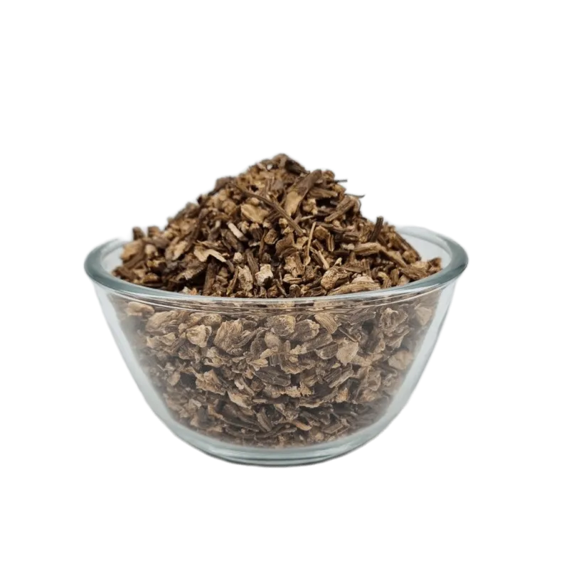 Angelikawurzel geschnitten für Pferde in einer Schale